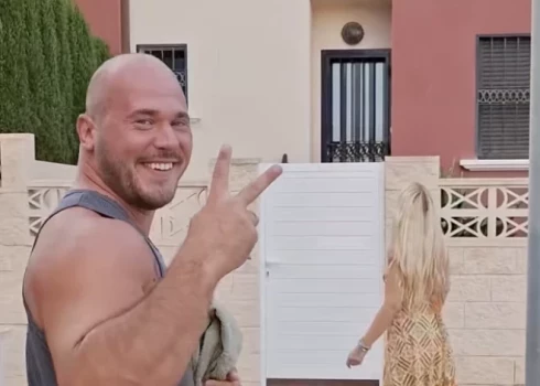 Roberta Rāviņa vadītās biedrības "Es Tev palīdzēšu" lapa vietnē "Facebook" pārdēvēta par "Tautas Ziņām".