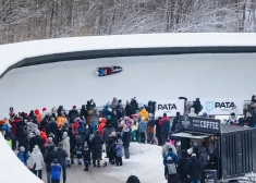 Krievi sūdzējušies SOK par liegumu piedalīties Siguldas kamaniņu sporta posmā