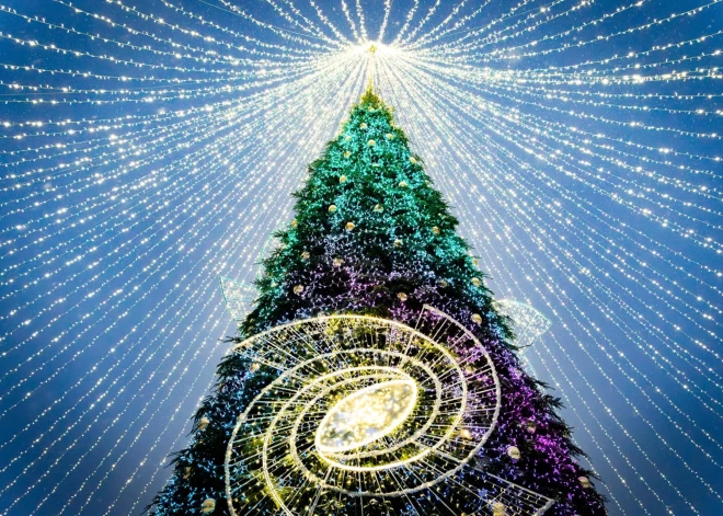 Daugavpils ziemas kontrasti: no tropu svelmes līdz vēsturiskā tramvaja nostalģijai