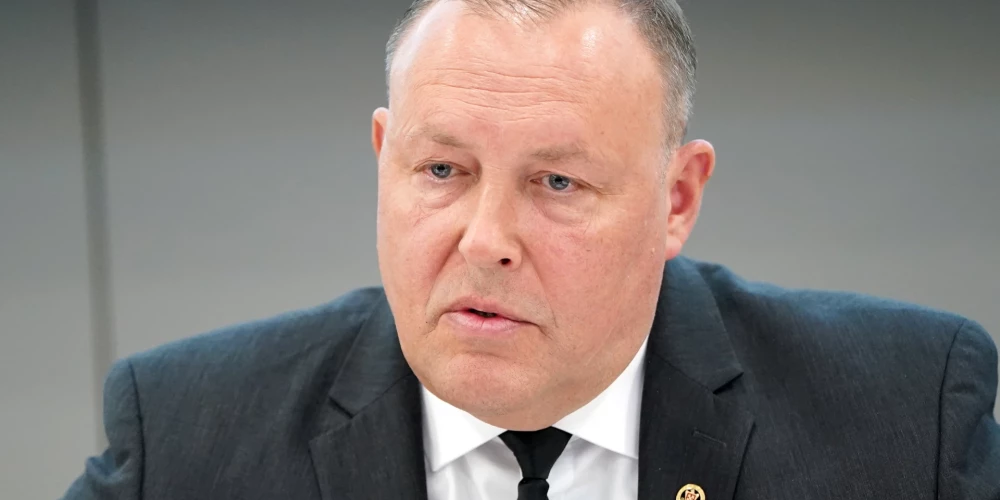 Iekšlietu ministrs Rihards Kozlovskis (JV).