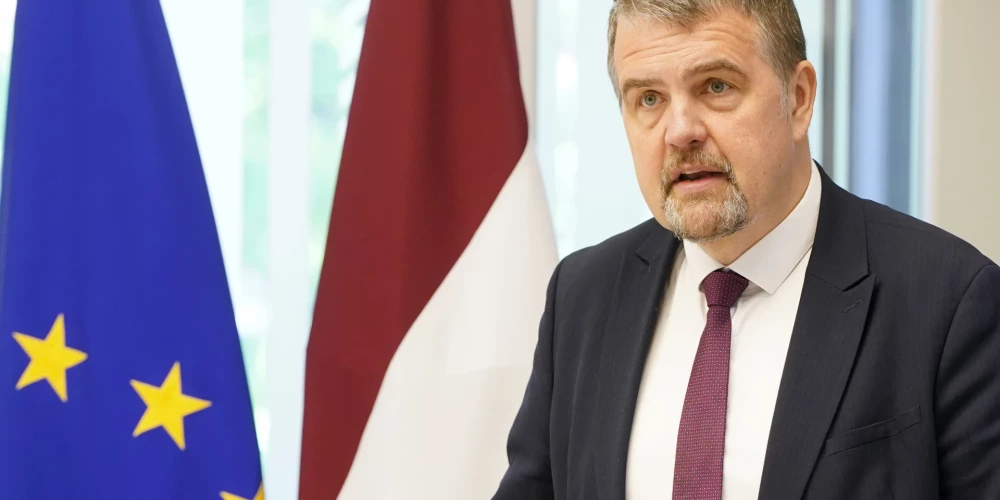  Eiropas Parlamenta deputāts Ivars Ijabs (LA).