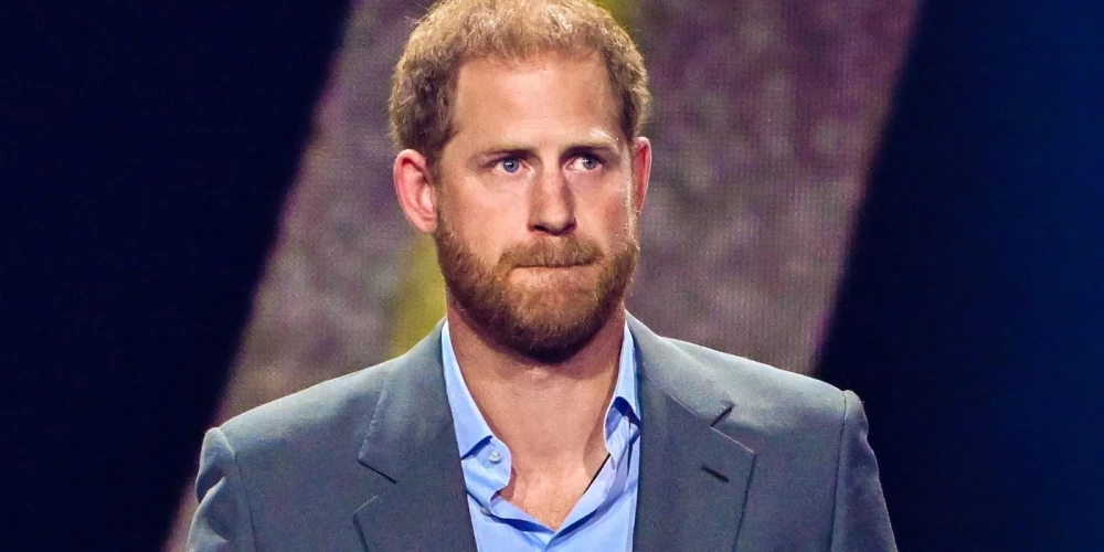 Šī lēmuma maiņa varētu pavērt ceļu, lai Harijs varētu atvest savus bērnus, kuri tiek audzināti Kalifornijā, uz Apvienoto Karalisti, lai tie atkal satiktos ar viņa tēvu, karali Čārlzu.