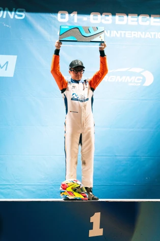 Marks Šilkūns izcīnīja pirmo vietu "Champions of the Future Academy Program" sacensībās. 