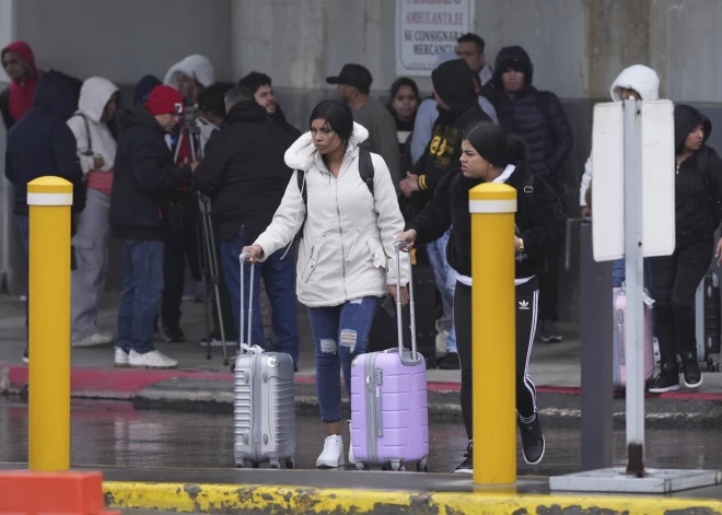 Lietuvā patvērumu pērn lūguši 355 cilvēki