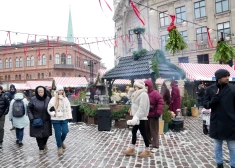 Latvijā palielināti minimālo ienākumu apmēri. Labklājības ministrija skaidro, ko tas nozīmē iedzīvotājiem