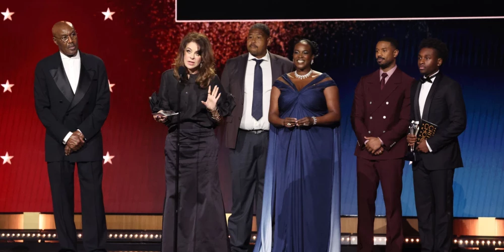 Francine Maisler and the cast of 'Sinners' accept the award for Best Casting and Ensemble
