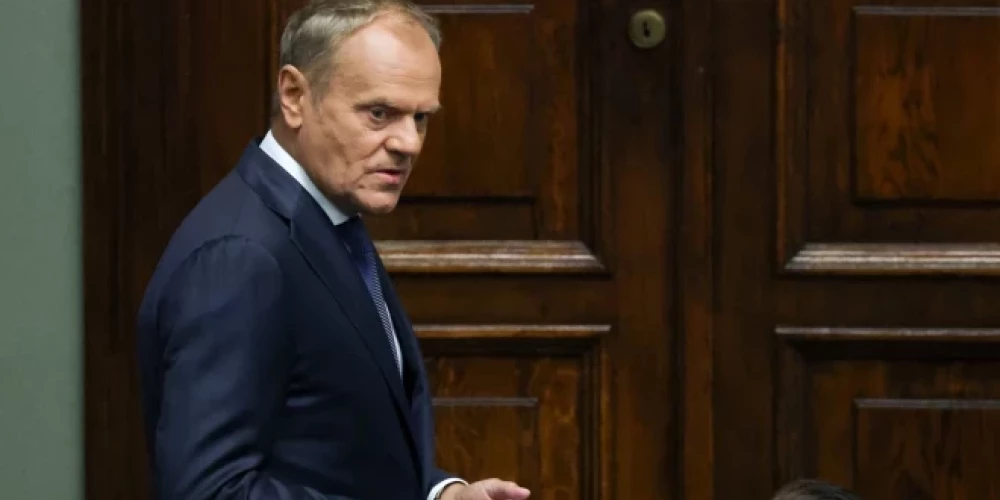 Polijas premjers Donalds Tusks norādījis, ka Eiropai jākļūst vienotākai, lai spētu stāties pretī ārējiem izaicinājumiem.