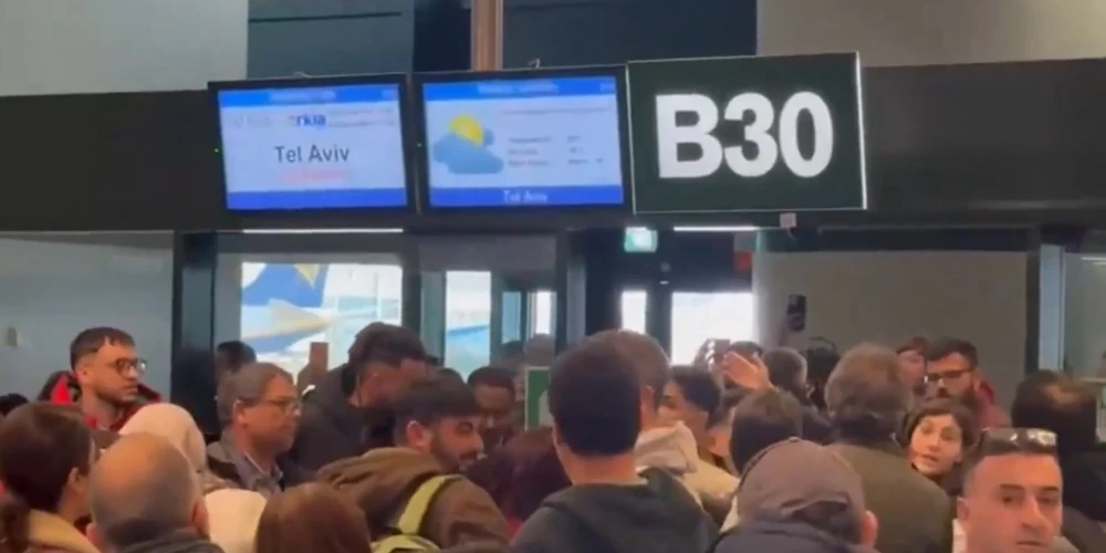 За все 20 минут конфликта ни один полицейский так и не появился, что вызвало у пассажиров чувство полной незащищенности.