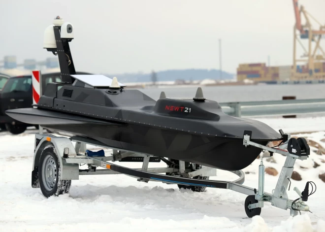 Ukrainas armijai nodots jau otrais Latvijā ražotais jūras drons "FOG".