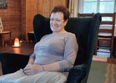 Jogas skolotāja Antra Aizupiete: "Es ar ķerru katru aizstumtu, lai pēc nodarbības laimīgs iziet ārā"