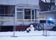 50 жильцов пострадавшего от взрыва газа в доме в Торнякалнсе подали заявки на кризисное пособие, но не все его получат