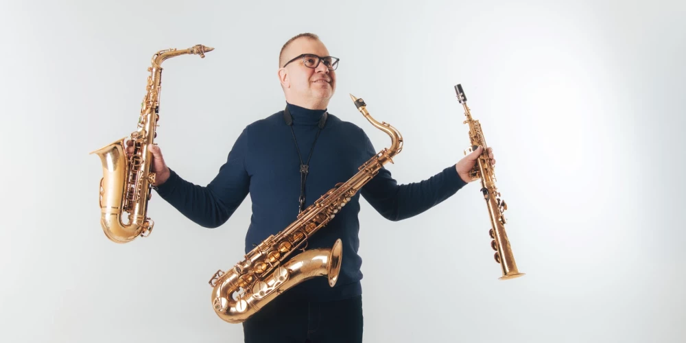 Īpašā koncertā apaļu jubileju svinēs saksofonists Renārs Lācis.