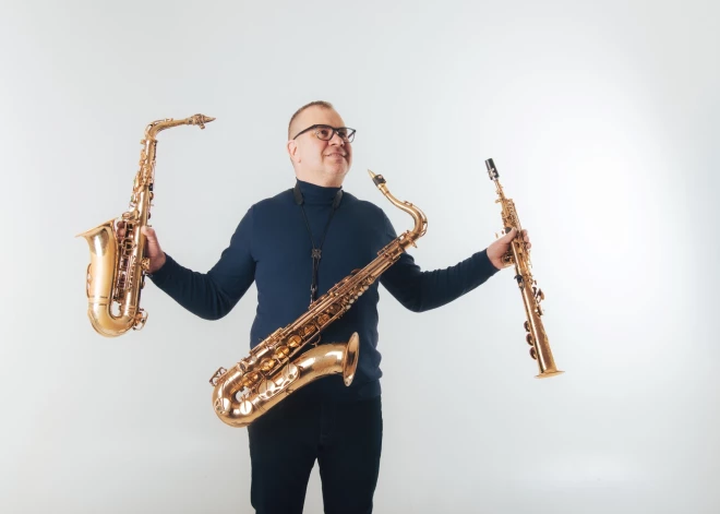 Koncertzālē "Latvija" ar vērienīgu koncertu 50. jubileju atzīmēs saksofonists Renārs Lācis