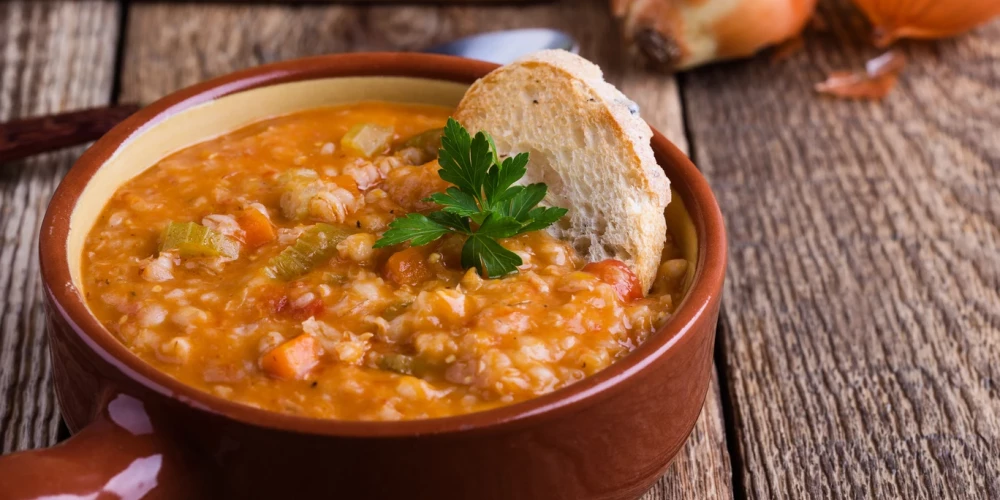 Ziemas dārzeņu zupa ar grūbām