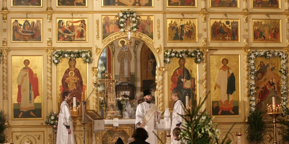 7 января православные христиане, следующие «старому стилю» — юлианскому календарю, — отмечают Рождество.