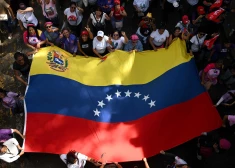 Pie Rīgas pils notiks protests "Rokas nost no Venecuēlas"