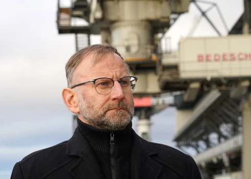 Negūstot atbildes uz jautājumiem, pasažieru pārvadātāji pamet tikšanos ar satiksmes ministru.