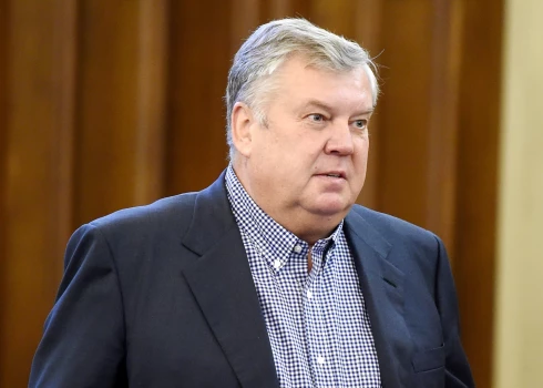 Янис Урбанович уверен, что сейчас в латвийской политике не хватает "конструктивного и последовательного голоса, который призывает к сотрудничеству всех граждан в интересах нашего общего государства.