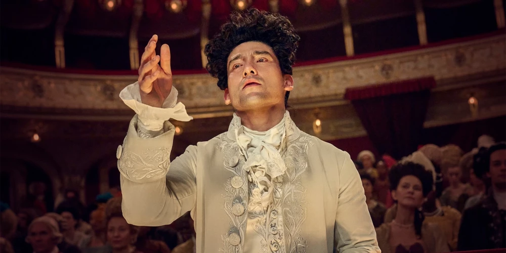 Vīne, 18. gadsimta beigas. Amadejs Mocarts ierodas, lai iekarotu pasauli, bet viņa ceļā stājas galma komponists Saljēri.