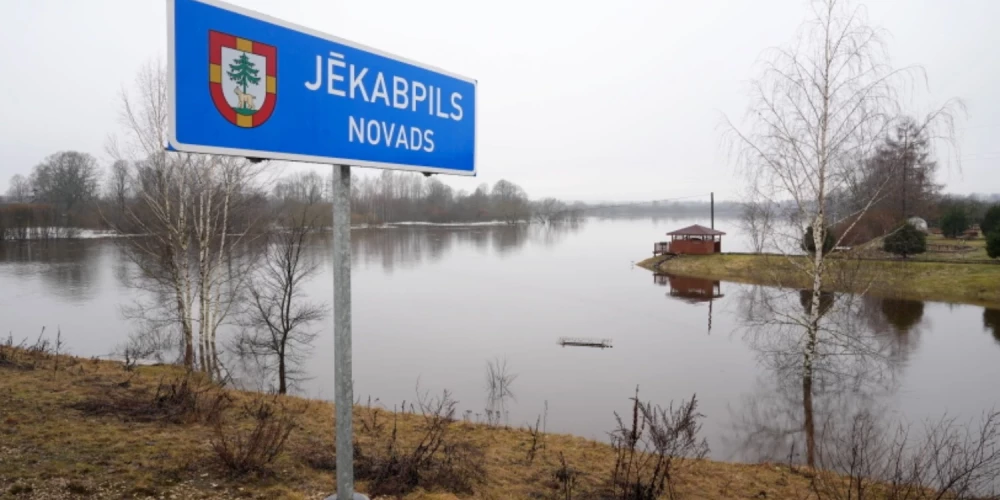 Jēkabpils novadā sasauc civilās aizsardzības komisiju gatavības novērtēšanai ūdens līmeņa izmaiņām Daugavā. 