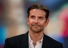 Vai Bredlijs Kūpers veicis plastiskās operācijas? Aktieris komentē baumas