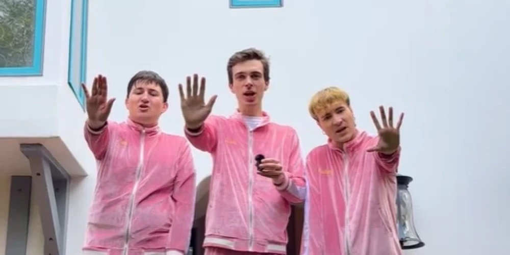 Evans, Zakārijs (Zaks), Entonijs. 