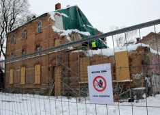 Жильцы дома на Баускас боятся повторения сценария последствий взрыва на Мелнсила