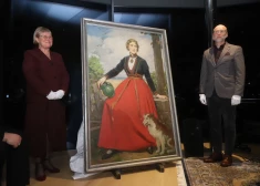 FOTO: “Latviešu meitene” atgriežas mājās! Vācijā atrasta vēl Hitlera laikos no Latvijas izvesta Roberta Tillberga glezna