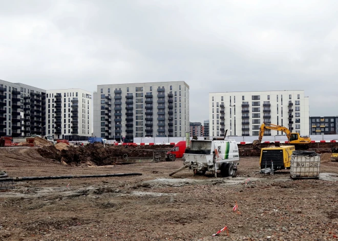 Проект Скансте снова в центре скандала: строители требуют миллионы от Рижской думы