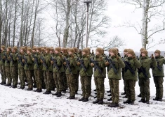 Осталось несколько дней! Минобороны Латвии обратилось к молодым людям страны