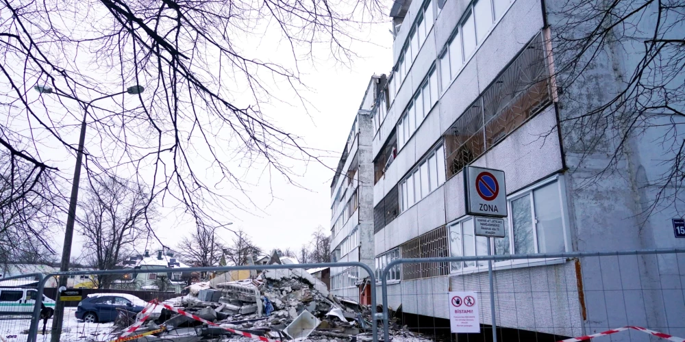 Gāzes sprādzienā cietusī daudzdzīvokļu ēka Bauskas ielā 15