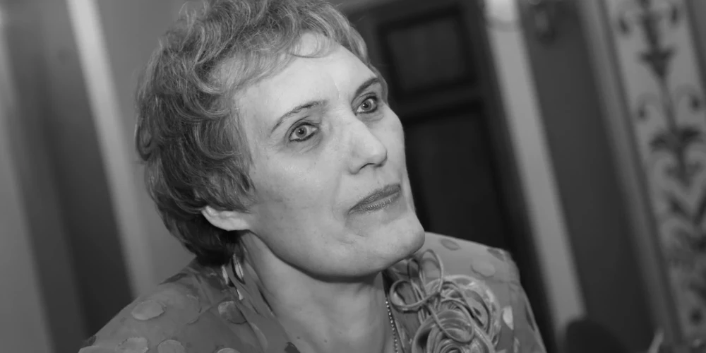 Uļjana Semjonova (1952-2026)