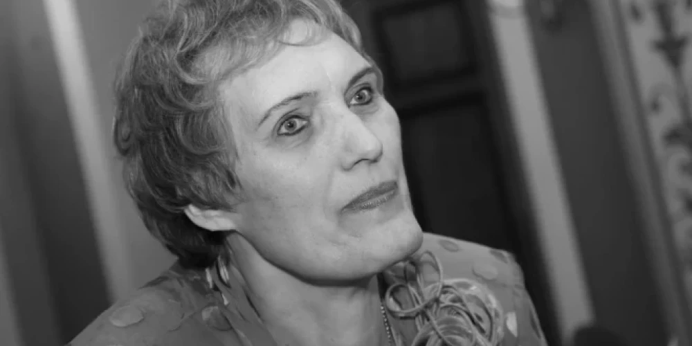 Ульяна Семенова.