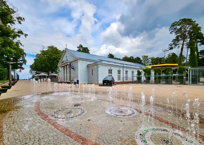 В Юрмале обсуждают судьбу зала "Дзинтари": что предложили на встрече у президента