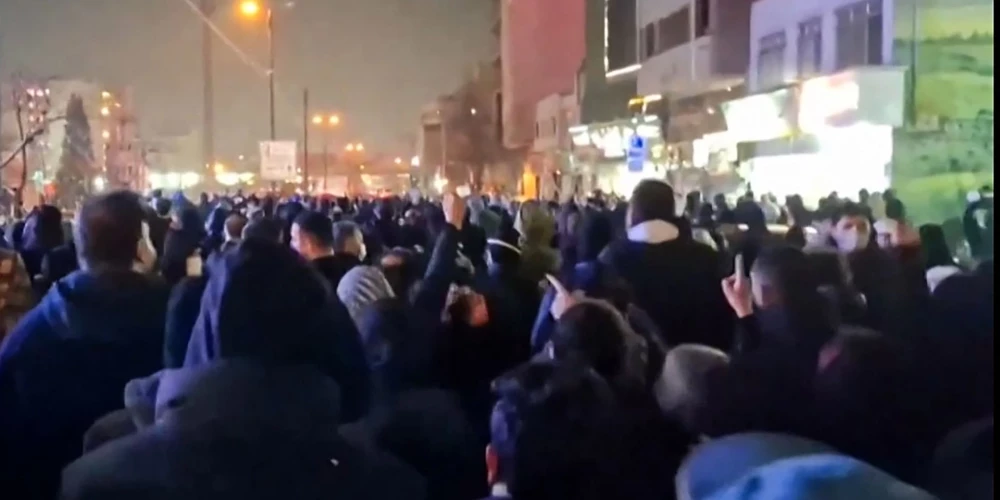 Протесты в Иране стали крупнейшими с 2022 года.