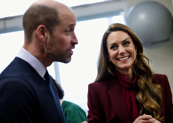 Princis Viljams un princese Ketrīna apmeklē Čeringkrosas slimnīcu Londonā 2026. gada 8. janvārī.