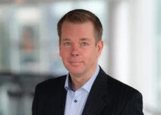 Недвижимость, автомобили, инвестиции и крупные обязательства - что известно о новом руководителе airBaltic