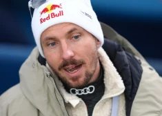 Titulētais kalnu slēpotājs Marsels Hiršers nestartēs olimpiskajās spēlēs