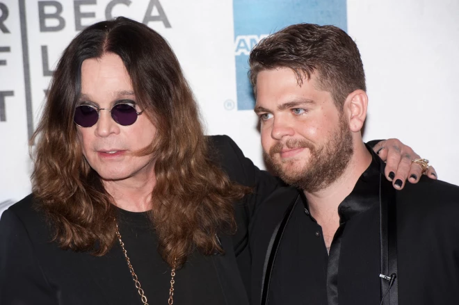 Ozijs Osborns ar dēlu Džeku 2011. gadā.