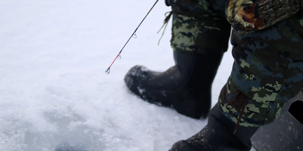 Daļēji atceļ aizliegumu atrasties uz ledus Smiltenes novadā.