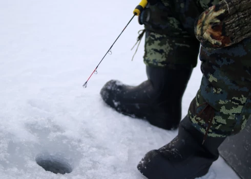 Daļēji atceļ aizliegumu atrasties uz ledus Smiltenes novadā.