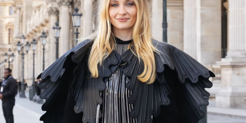 Aktrise Sofija Tērnere.