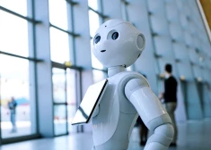 Krievija sola empātisku robotu, bet sociālajos tīklos vēl atceras iepriekšējo fiasko