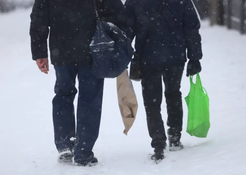 Aukstajā laikā Rīgā bezpajumtniekiem un krīzes situācijā nonākušajiem pieejams papildu atbalstu. 