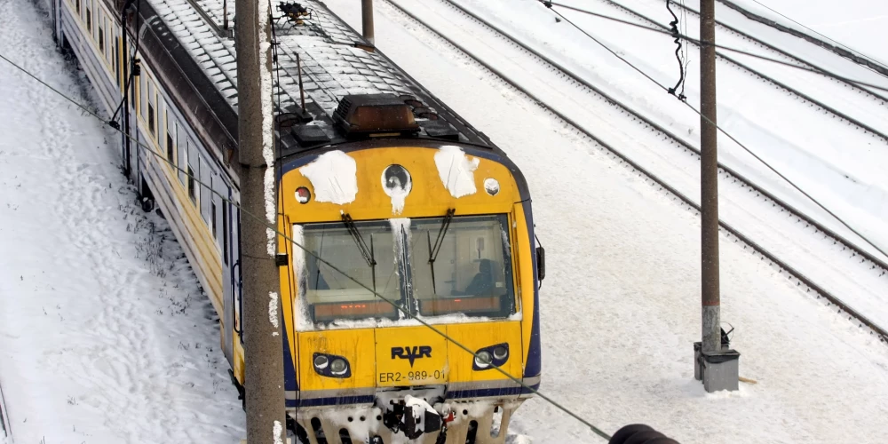 "Pasažieru vilciens" izsolēs piedāvā iegādāties 58 elektrovilcienu vagonus un vienu lokomotīvi. 