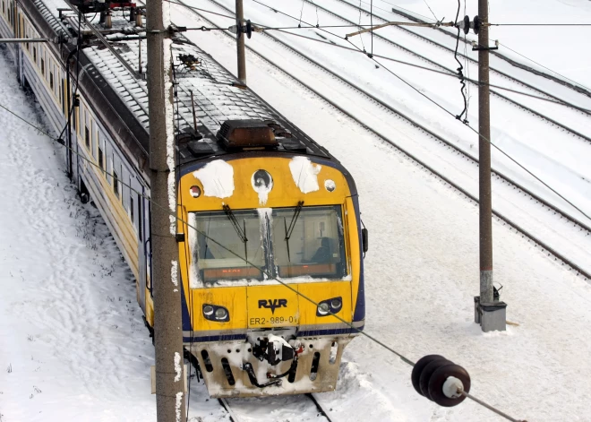 "Pasažieru vilciens" izsolēs piedāvā iegādāties 58 elektrovilcienu vagonus un vienu lokomotīvi