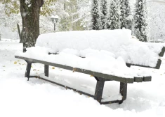 В воскресенье в Латвии продолжится снегопад: местами прибавится до 7 см снега