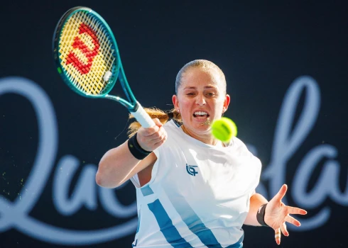 Latvijas tenisiste Aļona Ostapenko.