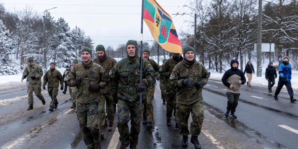 Skrējienā piedalījās aptuveni 10 tūkstoši cilvēku.
