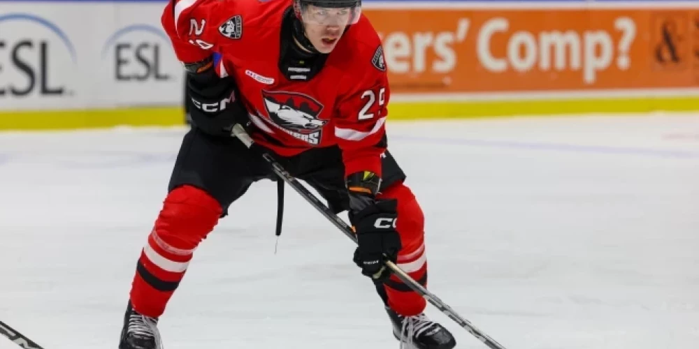 Дебют в НХЛ оказался неплохим.